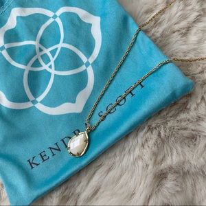 Kendra Scott tear drop necklace brand new